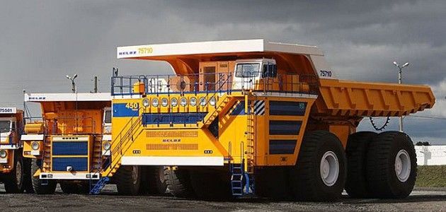 belaz-75710-sest-motoru-tisice-koni-a-810-tun-630x300c.jpg belaz-75710-sest-motoru-tisice-koni-a-810-tun-630x300c.jpg