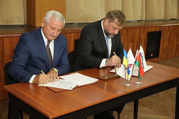 БЕЛАЗ укрепляет отношения с предприятиями Кривбасса