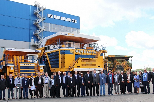 ОАО «БЕЛАЗ» посетили главы дипломатического корпуса и международных организаций