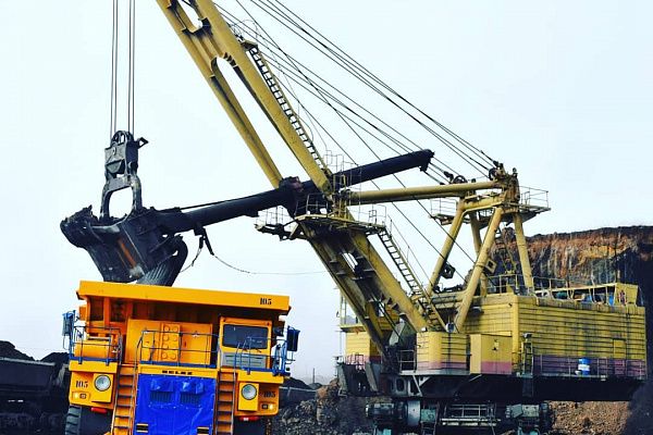 130-тонные «БЕЛАЗы» пополнили технопарк разреза «Восточный» в Казахстане