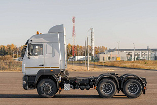 МАЗ-64А028-570 (6х4)
