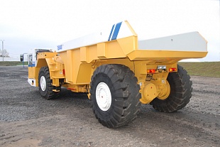 Самосвал шахтный МоАЗ-75840 Самосвал шахтный МоАЗ-75840