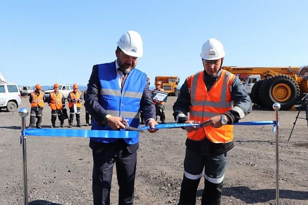 В Кузбассе и Хакасии запущены новые именные самосвалы БЕЛАЗ в преддверие Дня шахтера