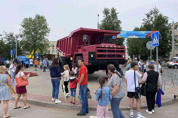 Искрометно прошёл большой летний фестиваль БЕЛАЗ.
