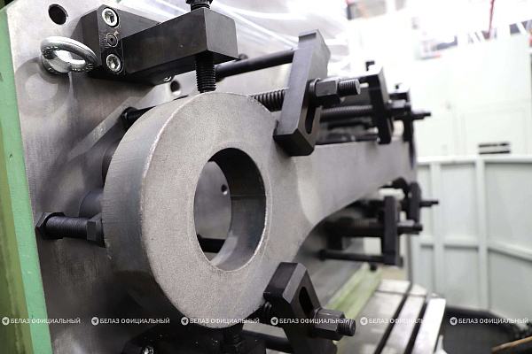 Инвестиции в качество и надежность техники: на БЕЛАЗе поэтапно вводится в строй новый высокотехнологичный участок