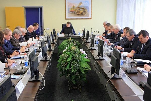 Избран новый глава наблюдательного совета ОАО «БЕЛАЗ»