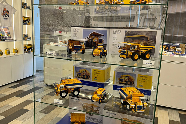 BELAZ становится ближе: в Кузбассе открылся первый фирменный магазин BELAZ Shop