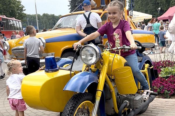 Искрометно прошёл большой летний фестиваль БЕЛАЗ.