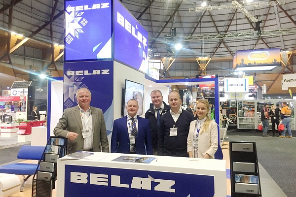 БЕЛАЗ принял участие в Азиатско-Тихоокеанской международной горной выставке AIMEX–2017